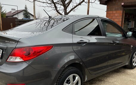 Hyundai Solaris II рестайлинг, 2011 год, 650 000 рублей, 6 фотография