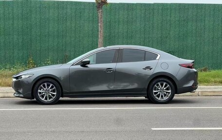 Mazda 3, 2022 год, 1 619 000 рублей, 4 фотография