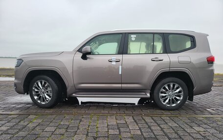 Toyota Land Cruiser, 2023 год, 9 000 000 рублей, 12 фотография