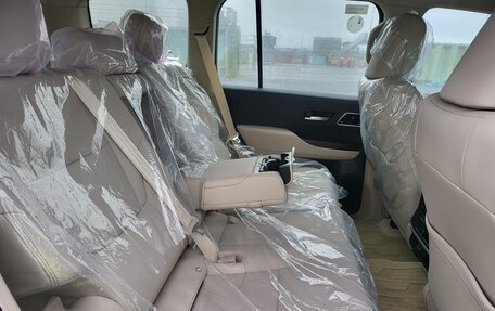 Toyota Land Cruiser, 2023 год, 9 000 000 рублей, 33 фотография