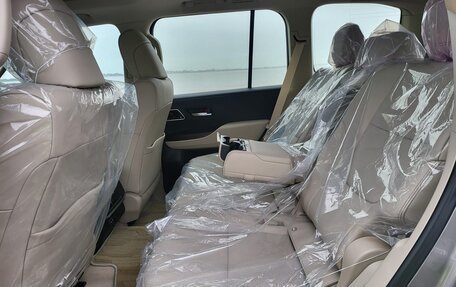 Toyota Land Cruiser, 2023 год, 9 000 000 рублей, 35 фотография