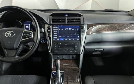 Toyota Camry, 2017 год, 2 693 000 рублей, 12 фотография