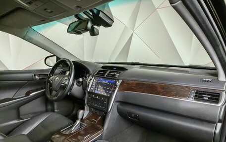 Toyota Camry, 2017 год, 2 693 000 рублей, 10 фотография