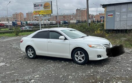 Toyota Camry, 2009 год, 800 000 рублей, 3 фотография