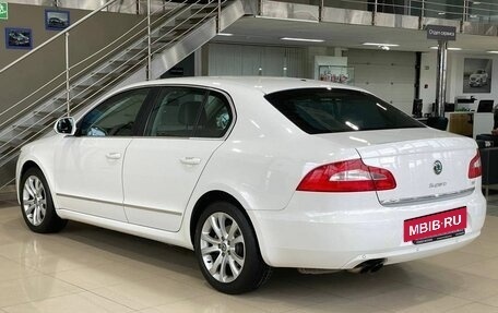 Skoda Superb III рестайлинг, 2012 год, 1 269 900 рублей, 2 фотография
