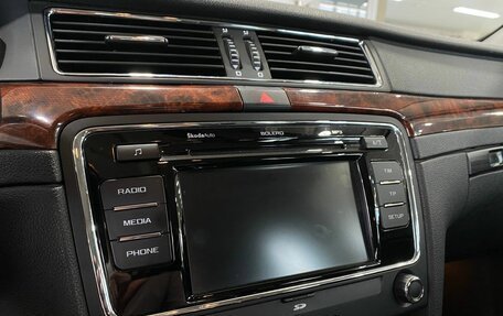 Skoda Superb III рестайлинг, 2012 год, 1 269 900 рублей, 10 фотография