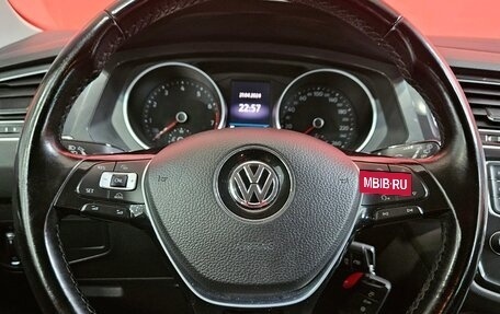 Volkswagen Tiguan II, 2017 год, 1 845 000 рублей, 11 фотография