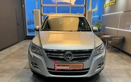 Volkswagen Tiguan I, 2010 год, 999 000 рублей, 2 фотография