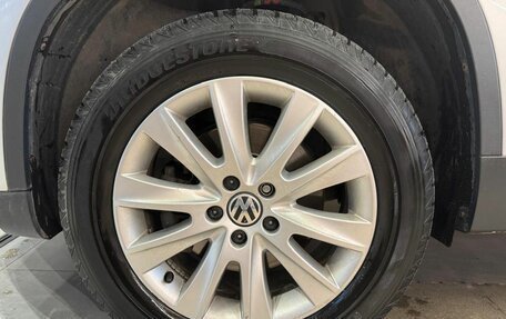 Volkswagen Tiguan I, 2010 год, 999 000 рублей, 20 фотография