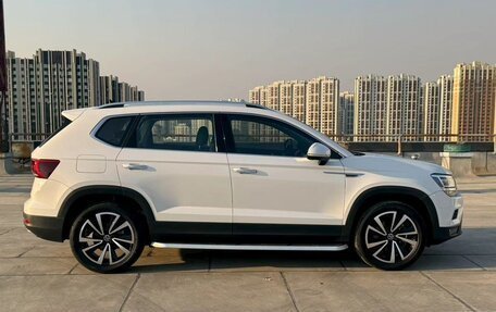 Volkswagen Tharu, 2021 год, 1 810 000 рублей, 8 фотография