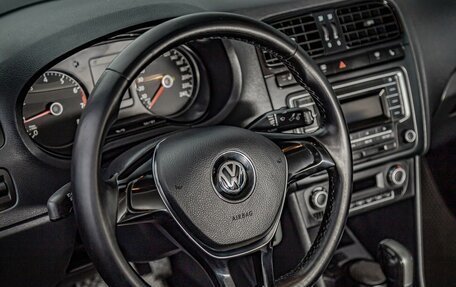 Volkswagen Polo VI (EU Market), 2017 год, 1 130 000 рублей, 13 фотография