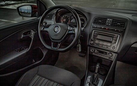 Volkswagen Polo VI (EU Market), 2017 год, 1 130 000 рублей, 19 фотография
