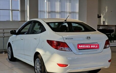 Hyundai Solaris II рестайлинг, 2013 год, 880 000 рублей, 7 фотография
