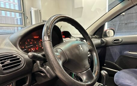 Peugeot 206, 2002 год, 240 000 рублей, 12 фотография