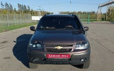 Chevrolet Niva I рестайлинг, 2017 год, 790 000 рублей, 1 фотография