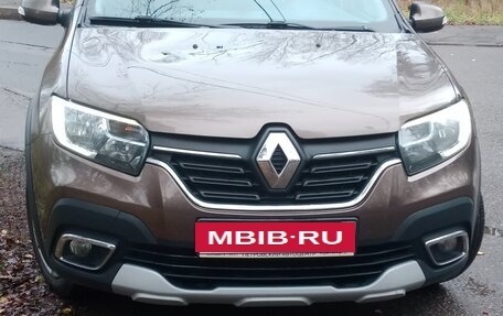 Renault Sandero II рестайлинг, 2020 год, 1 000 000 рублей, 1 фотография