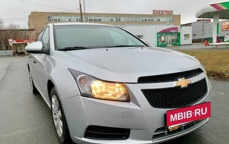 Chevrolet Cruze II, 2012 год, 725 000 рублей, 6 фотография