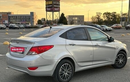 Hyundai Solaris II рестайлинг, 2013 год, 885 000 рублей, 10 фотография