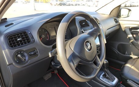 Volkswagen Polo VI (EU Market), 2016 год, 960 000 рублей, 11 фотография