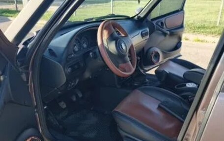 Chevrolet Niva I рестайлинг, 2017 год, 790 000 рублей, 4 фотография