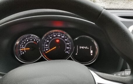 Renault Sandero II рестайлинг, 2020 год, 1 000 000 рублей, 13 фотография