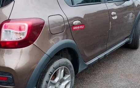 Renault Sandero II рестайлинг, 2020 год, 1 000 000 рублей, 5 фотография