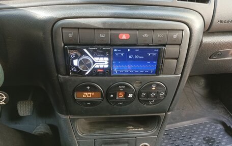 Opel Vectra B рестайлинг, 1999 год, 200 000 рублей, 8 фотография