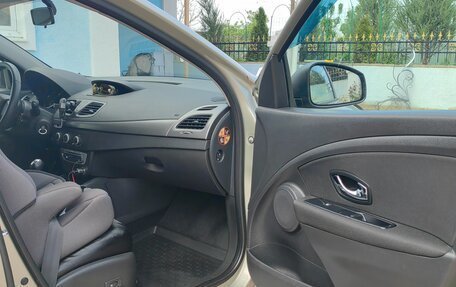 Renault Fluence I, 2013 год, 760 000 рублей, 24 фотография