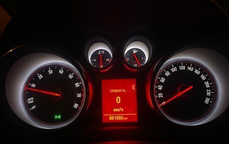 Opel Astra J, 2011 год, 970 000 рублей, 11 фотография