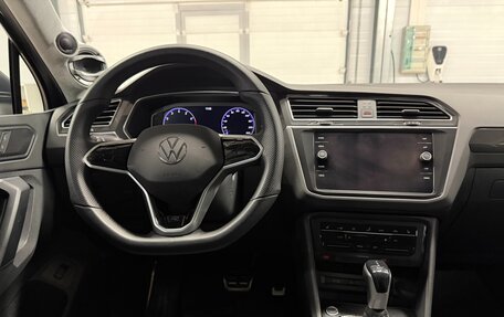 Volkswagen Tiguan II, 2021 год, 3 499 000 рублей, 22 фотография