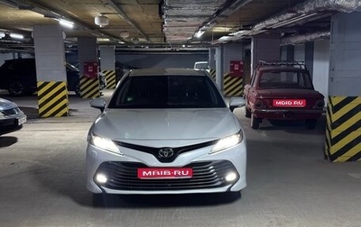 Toyota Camry, 2018 год, 2 700 000 рублей, 1 фотография