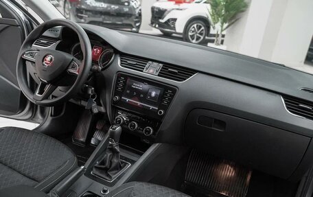 Skoda Octavia, 2018 год, 1 349 000 рублей, 7 фотография