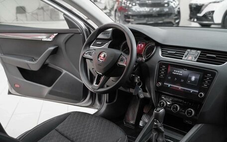 Skoda Octavia, 2018 год, 1 349 000 рублей, 6 фотография