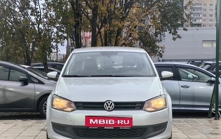 Volkswagen Polo VI (EU Market), 2010 год, 539 000 рублей, 2 фотография