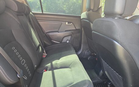 KIA Sportage III, 2011 год, 820 000 рублей, 17 фотография