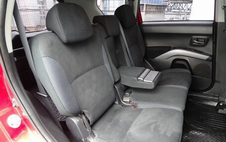 Mitsubishi Outlander III рестайлинг 3, 2008 год, 950 000 рублей, 10 фотография