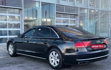 Audi A8, 2011 год, 1 500 000 рублей, 6 фотография
