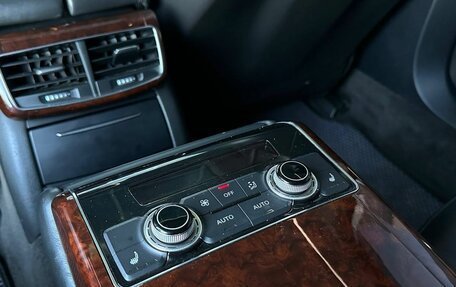 Audi A8, 2011 год, 1 500 000 рублей, 19 фотография