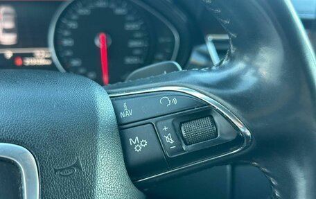 Audi A8, 2011 год, 1 500 000 рублей, 16 фотография