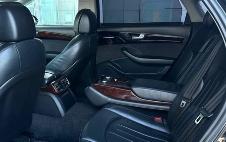 Audi A8, 2011 год, 1 500 000 рублей, 18 фотография