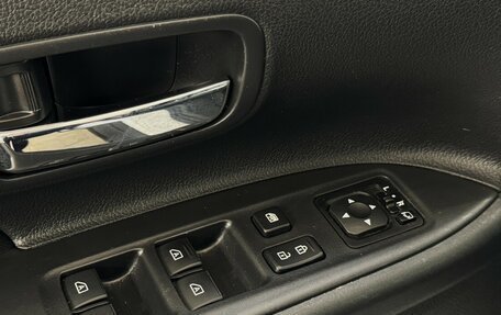 Mitsubishi Outlander III рестайлинг 3, 2019 год, 2 195 000 рублей, 11 фотография