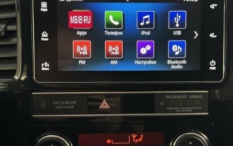 Mitsubishi Outlander III рестайлинг 3, 2019 год, 2 195 000 рублей, 9 фотография