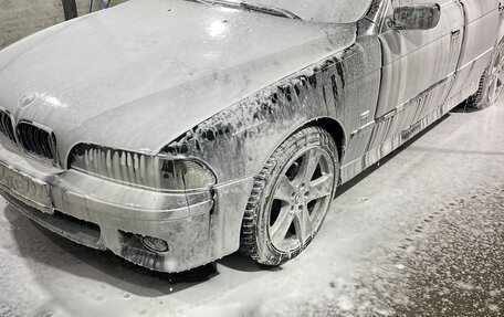 BMW 5 серия, 1998 год, 300 000 рублей, 3 фотография