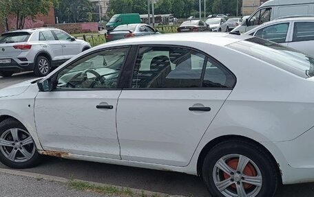 Skoda Rapid I, 2017 год, 700 000 рублей, 3 фотография