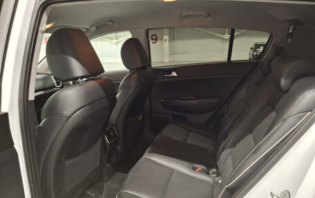 KIA Sportage IV рестайлинг, 2019 год, 2 449 000 рублей, 15 фотография