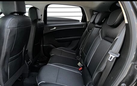 Renault Arkana I, 2021 год, 1 980 000 рублей, 16 фотография