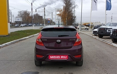 Hyundai Solaris II рестайлинг, 2013 год, 816 000 рублей, 10 фотография