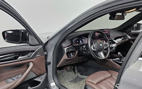 BMW 5 серия, 2022 год, 4 490 001 рублей, 8 фотография