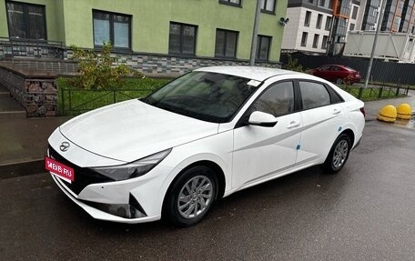 Hyundai Avante, 2020 год, 1 750 000 рублей, 1 фотография