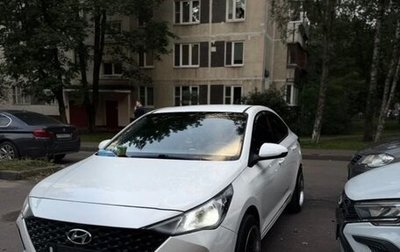 Hyundai Solaris II рестайлинг, 2018 год, 800 000 рублей, 1 фотография